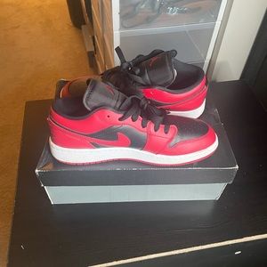 Red and white reverse bred 1’s